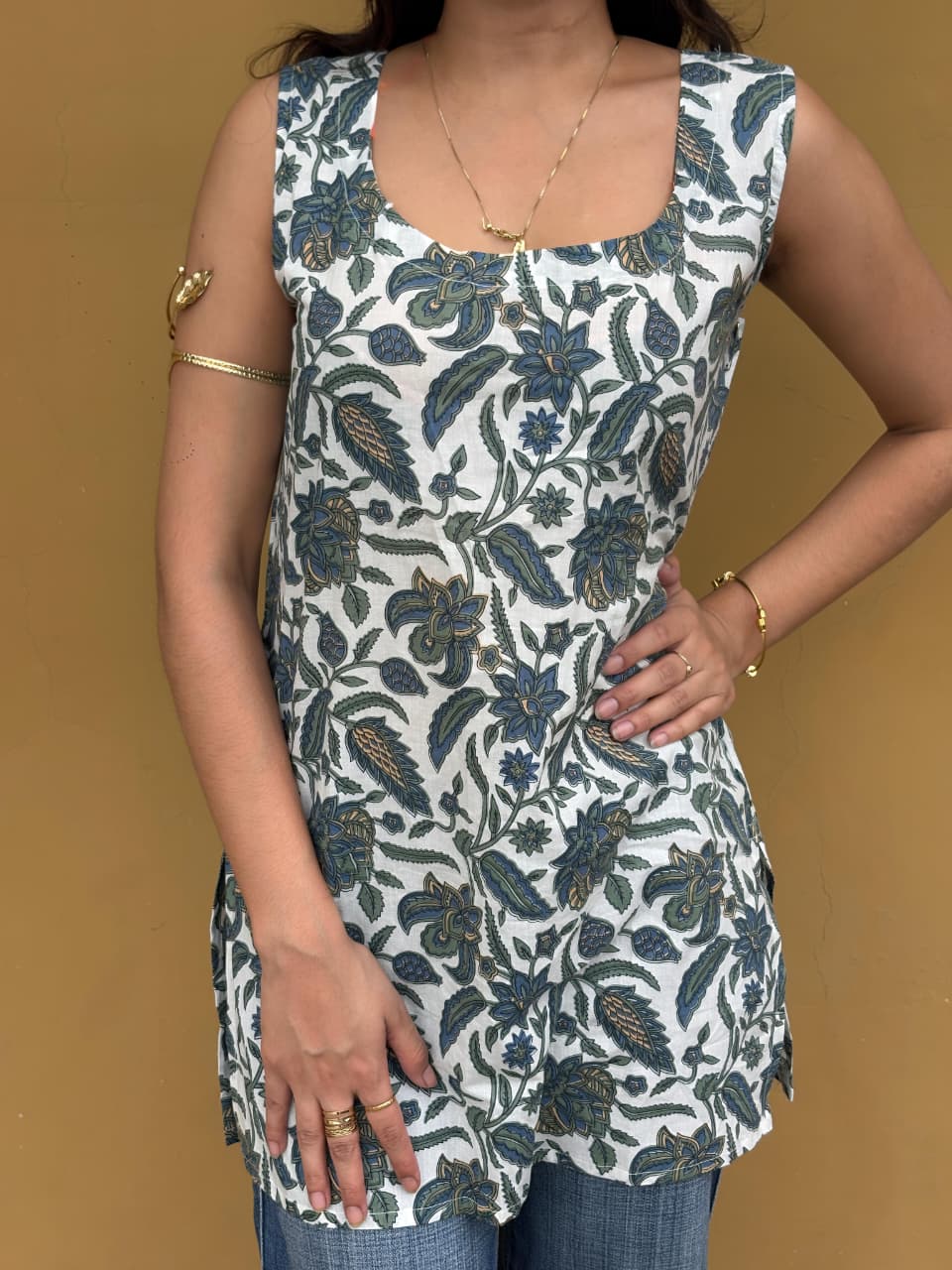 Neel Dori Kurti