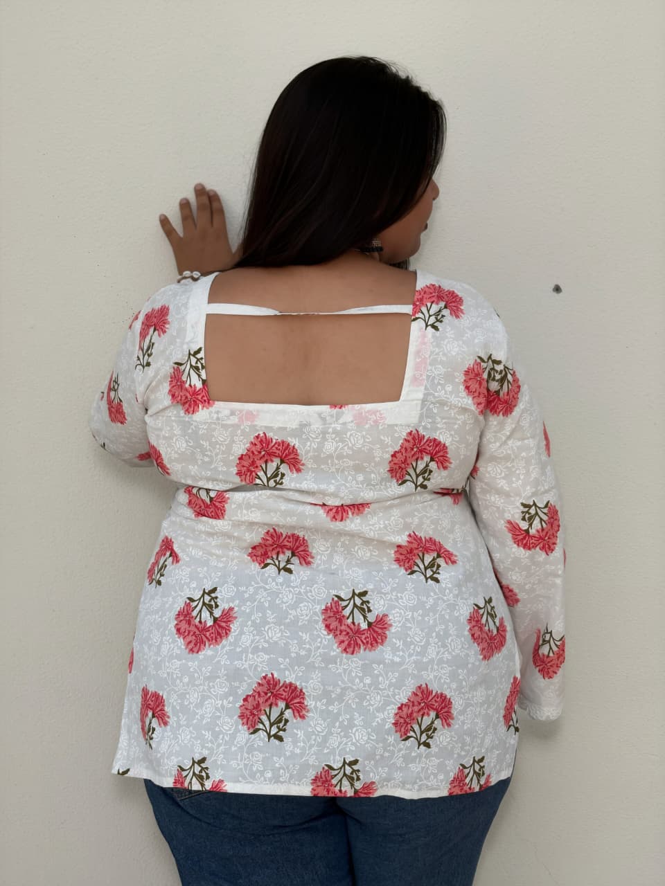 Pankhuri Short Kurti